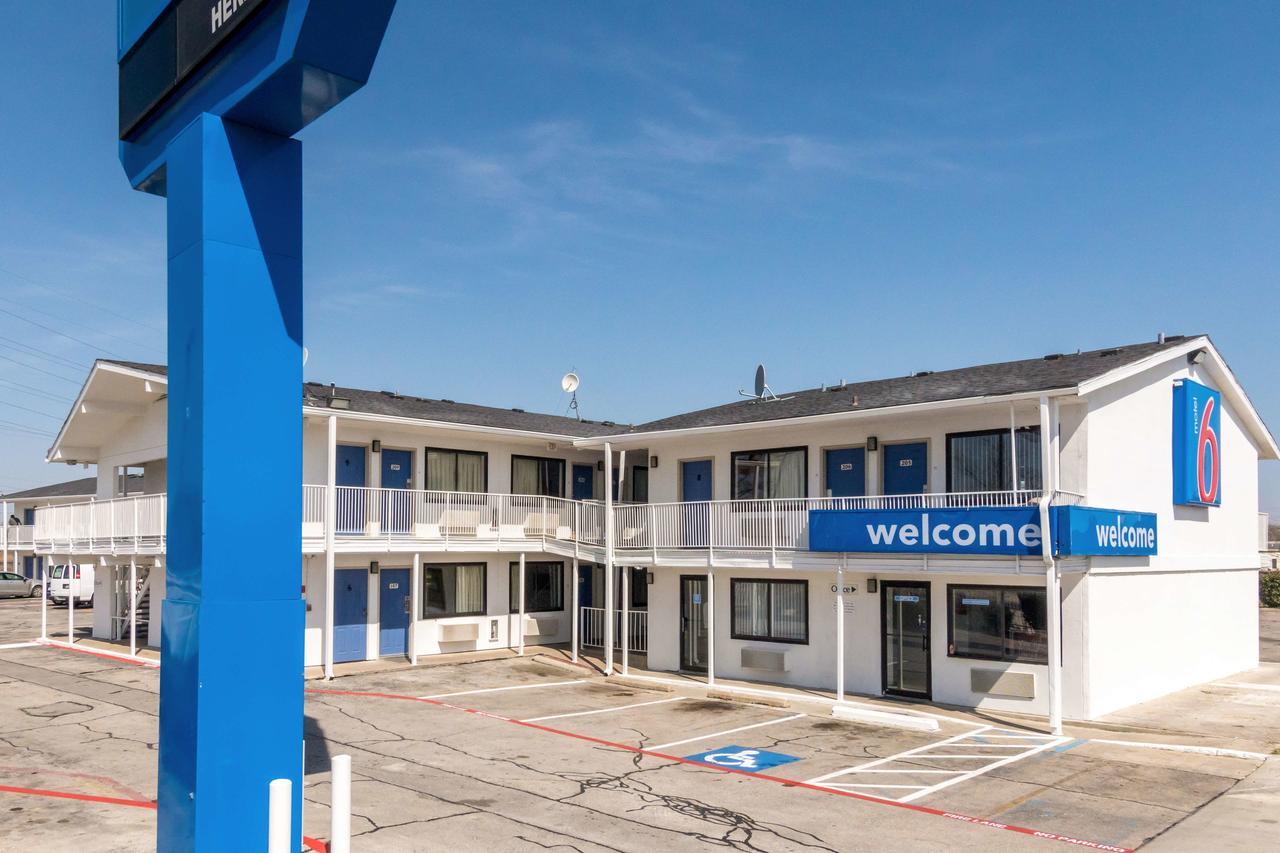 Motel 6 Fort Worth North Haltom City Exterior foto