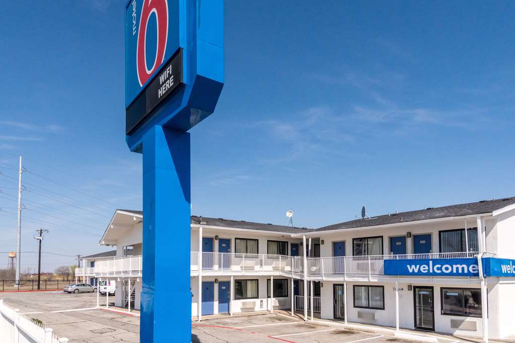 Motel 6 Fort Worth North Haltom City Exterior foto