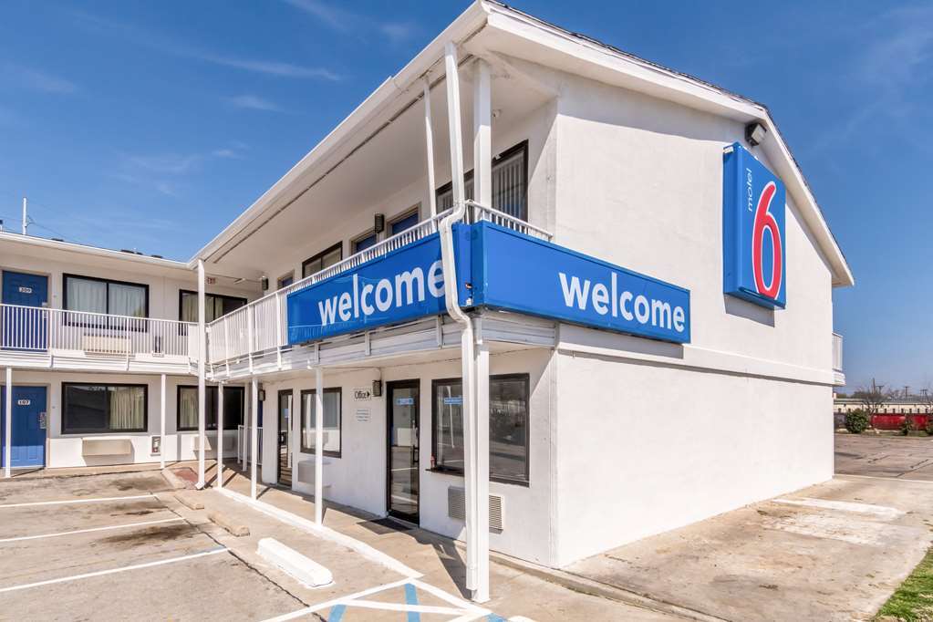 Motel 6 Fort Worth North Haltom City Exterior foto